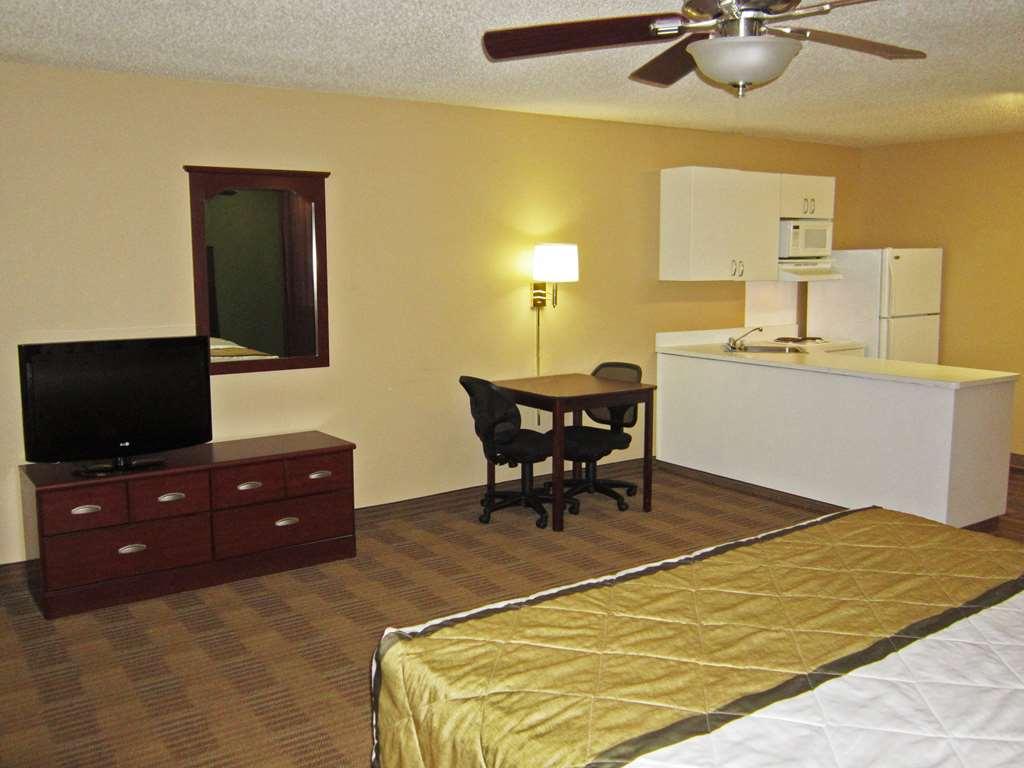 Extended Stay America Select Suites - Detroit - Roseville Δωμάτιο φωτογραφία