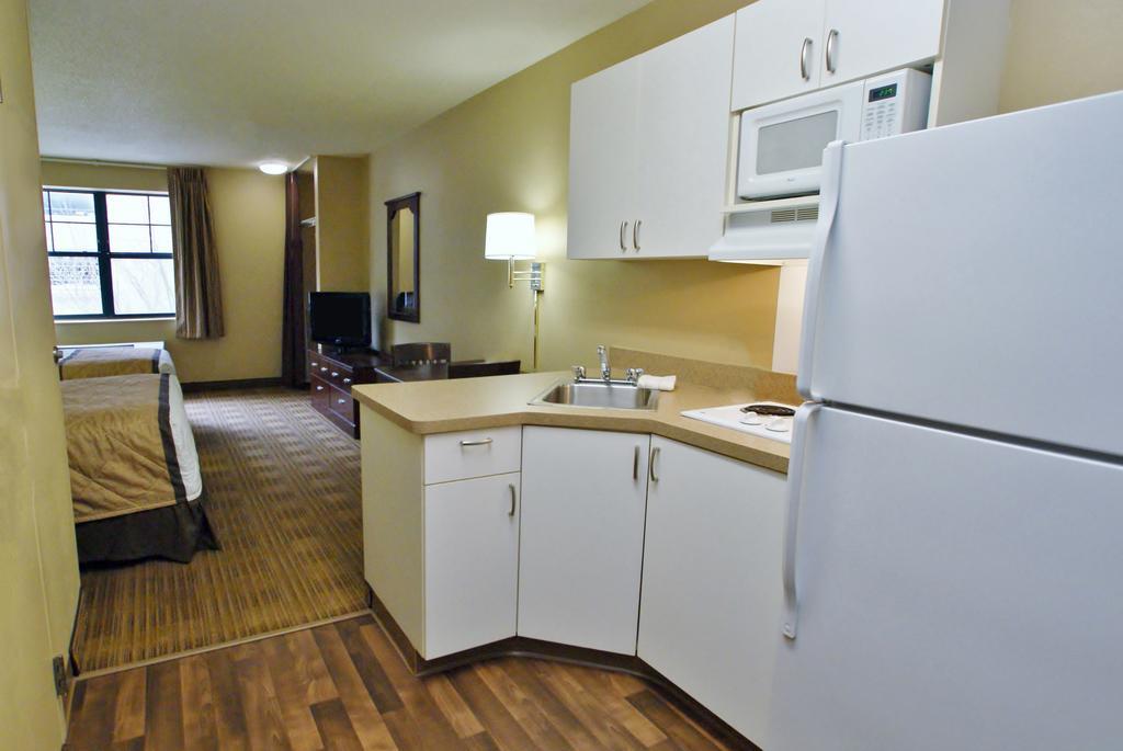 Extended Stay America Select Suites - Detroit - Roseville Εξωτερικό φωτογραφία